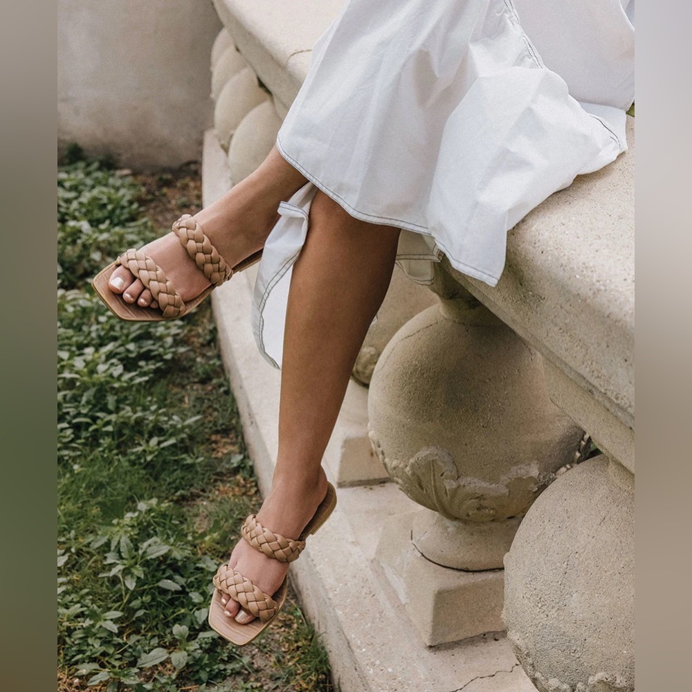 Dolce Vita Indy Braided Strap Sandals in Cafe Stella (EUC) 6.5